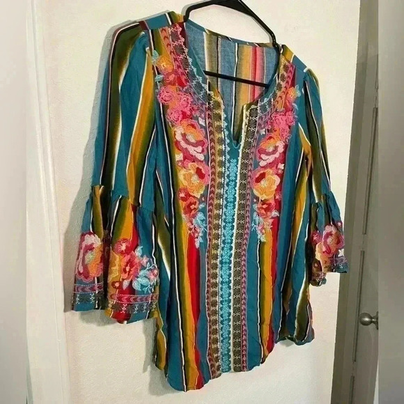 Savanna Jane Multicolor Striped Floral Embroidered Quarter Length Blouse Small - Picture 2 of 7